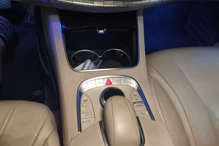 Used Mercedes-Benz S-Class 2014 S 400 L Prestige Edition Gear Lever