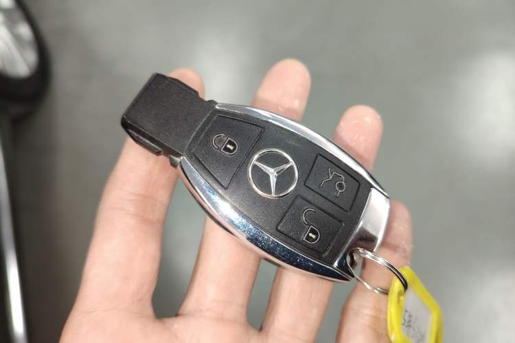 Used Mercedes-Benz S-Class 2014 S 320 L Business Model Interior 1