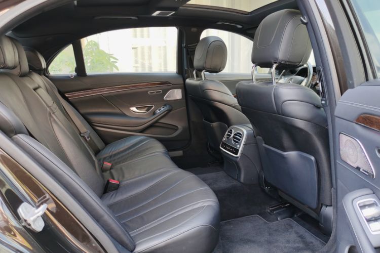 Used Mercedes-Benz S-Class 2014 S 320 L Business Model Interior 10