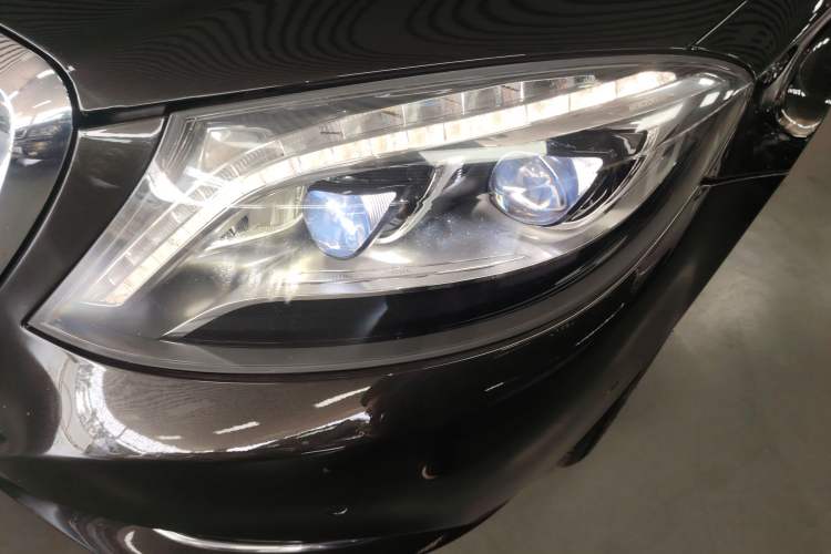 Used Mercedes-Benz S-Class 2014 S 320 L Business Model Left Front Headlight
