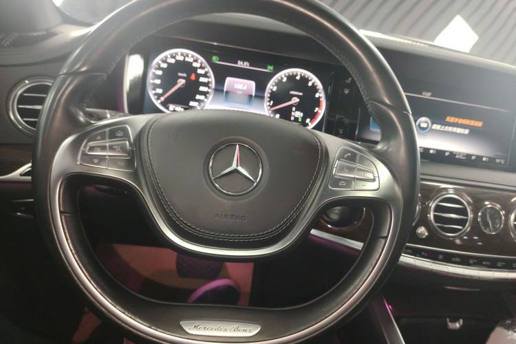 Used Mercedes-Benz S-Class 2014 S 320 L Business Model Steering Wheel