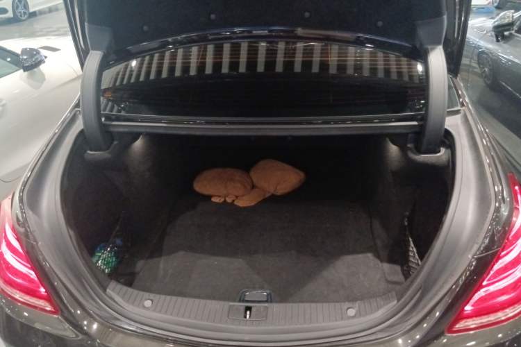 Used Mercedes-Benz S-Class 2014 S 320 L Business Model Trunk