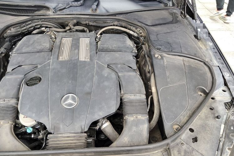 Used Mercedes-Benz S-Class 2014 S 320 L Luxury Model Engine Bay Left