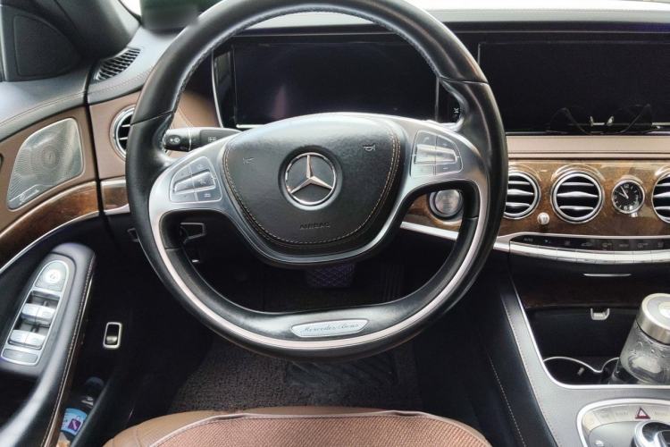 Used Mercedes-Benz S-Class 2014 S 320 L Luxury Model Steering Wheel