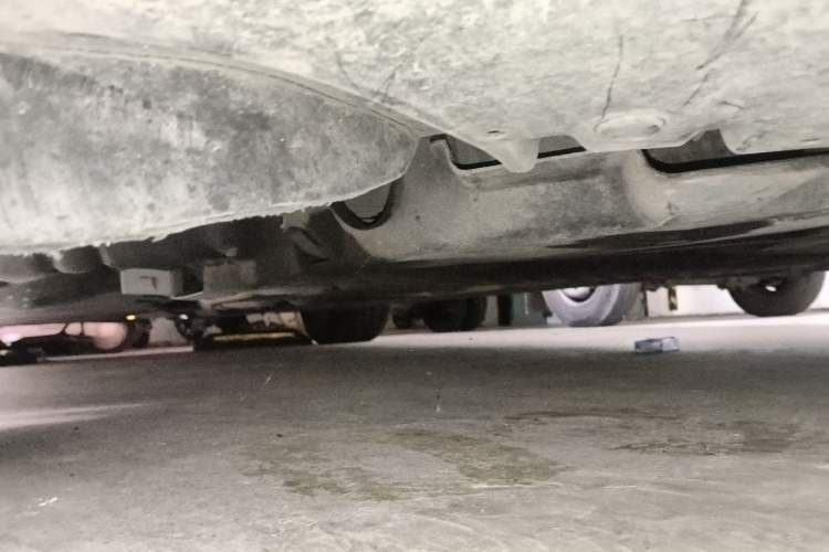Used Mercedes-Benz S-Class 2014 S 400 L HYBRID Chassis Front Right