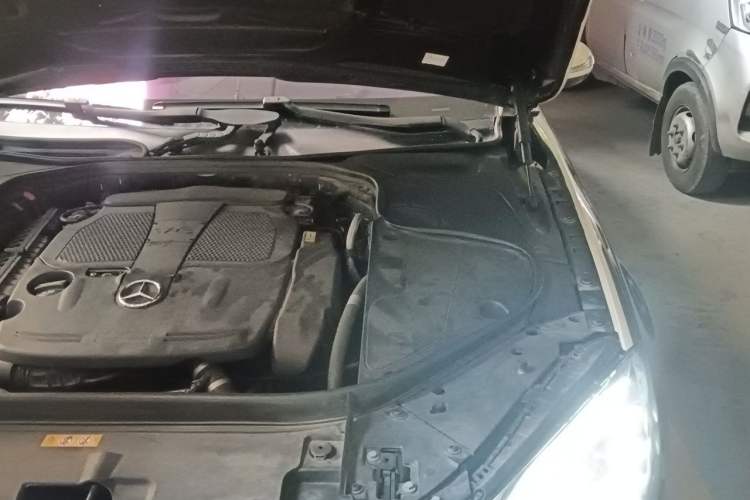 Used Mercedes-Benz S-Class 2014 S 400 L HYBRID Engine Bay Left