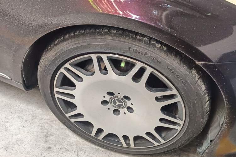 Used Mercedes-Benz S-Class 2014 S 400 L HYBRID Right Front Wheel Hub