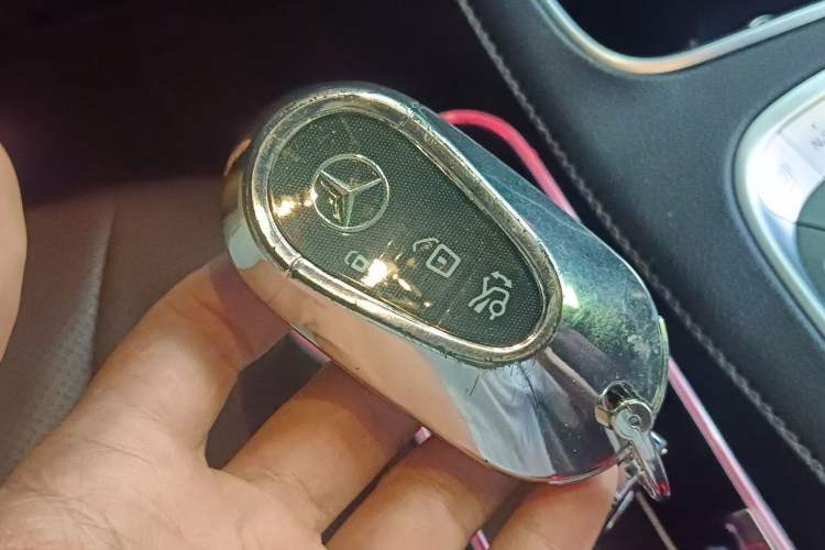 Used Mercedes-Benz S-Class 2014 S 400 L HYBRID Vehicle Key
