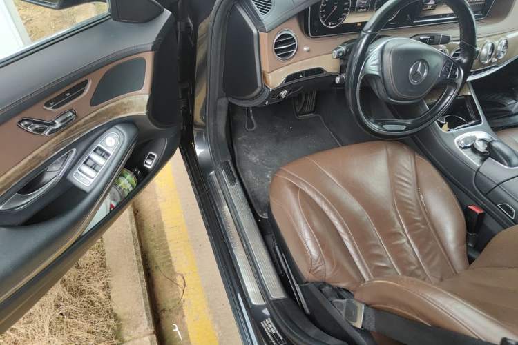 Used Mercedes-Benz S-Class 2014 S 400 L Prestige Edition Driver Seat