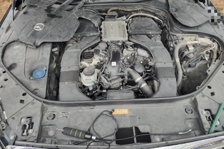 Used Mercedes-Benz S-Class 2014 S 400 L Prestige Edition Engine Bay