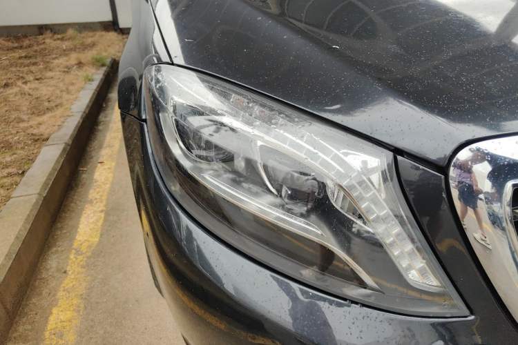 Used Mercedes-Benz S-Class 2014 S 400 L Prestige Edition Right Front Headlight