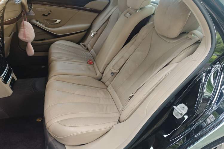 Used Mercedes-Benz S-Class 2014 S 320 L Luxury Model Left Rear Seat