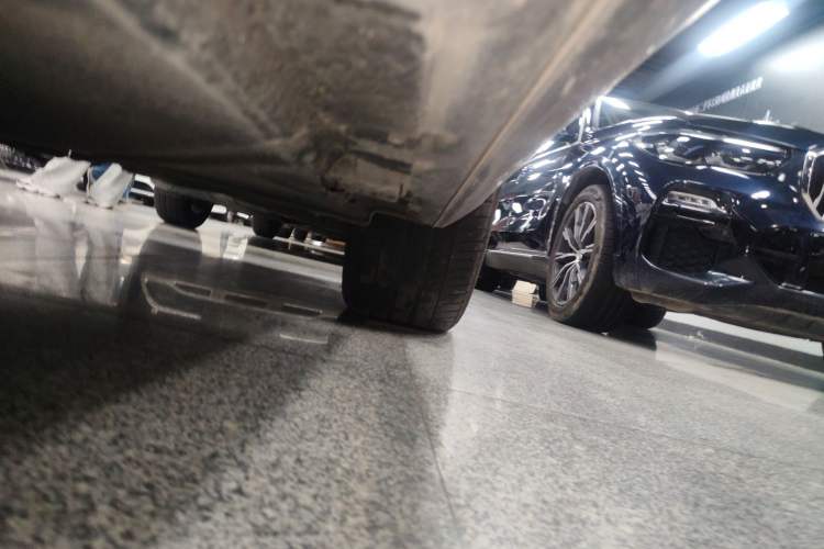 Used Mercedes-Benz S-Class 2014 S 400 L Prestige Edition Chassis Rear Left