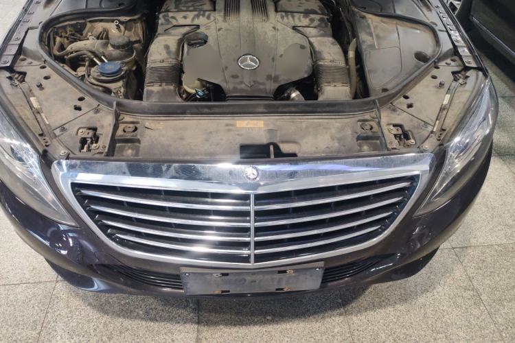 Used Mercedes-Benz S-Class 2014 S 400 L Prestige Edition Engine Bay