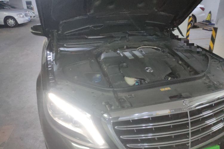 Used Mercedes-Benz S-Class 2014 S 320 L Business Model Engine Bay Right