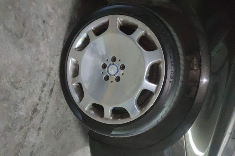 Used Mercedes-Benz S-Class 2014 S 320 L Business Model Right Front Wheel Hub
