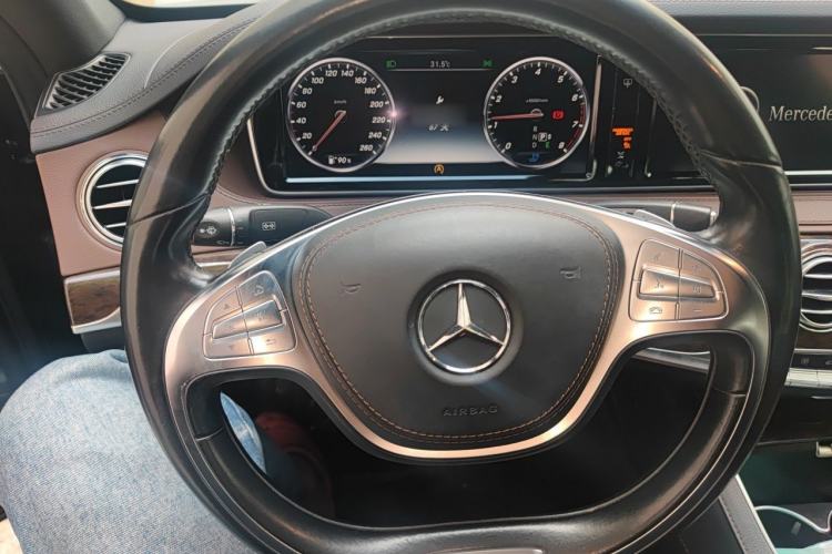 Used Mercedes-Benz S-Class 2014 S 320 L Business Model Steering Wheel