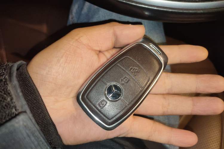 Used Mercedes-Benz S-Class 2014 S 320 L Business Model Vehicle Key