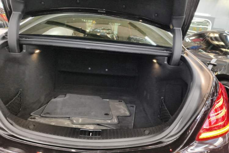 Used Mercedes-Benz S-Class 2014 S 320 L Business Model Trunk
