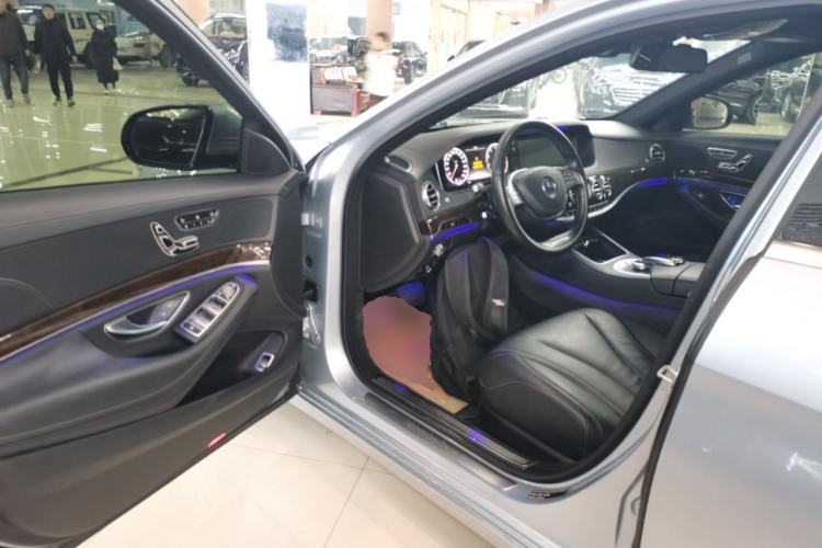 Used Mercedes-Benz S-Class 2014 S 320 L Business Model Driver Seat