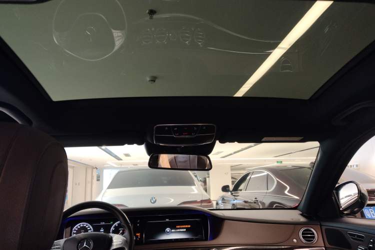 Used Mercedes-Benz S-Class 2014 S 320 L Business Model Headliner