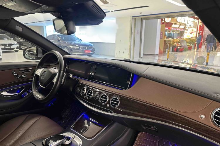 Used Mercedes-Benz S-Class 2014 S 320 L Business Model Interior 10