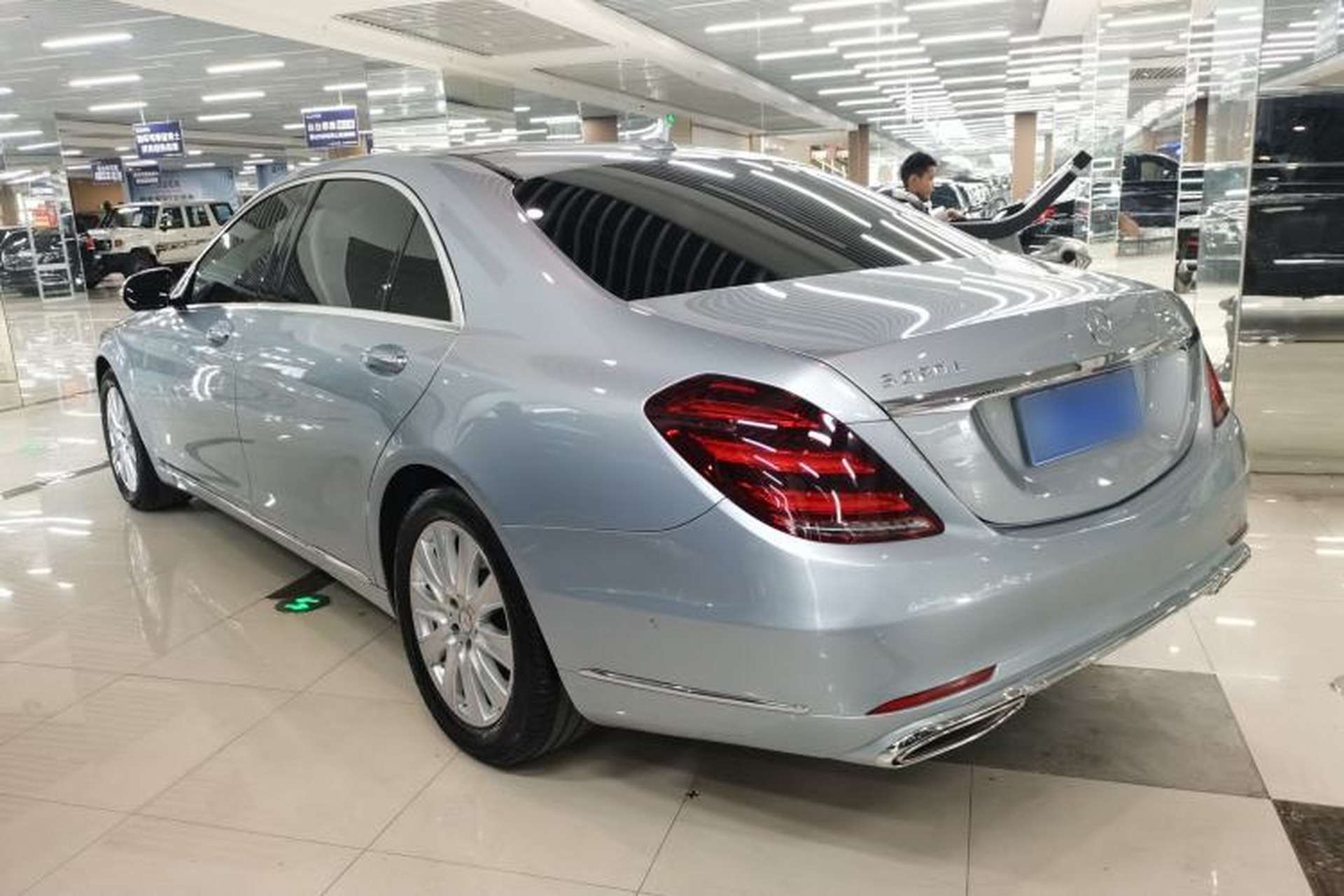 Used Mercedes-Benz S-Class 2014 S 320 L Business Model Rear Left 45 Deg