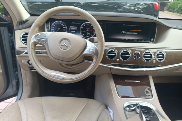 Used Mercedes-Benz S-Class 2014 S 320 L Luxury Model Steering Wheel