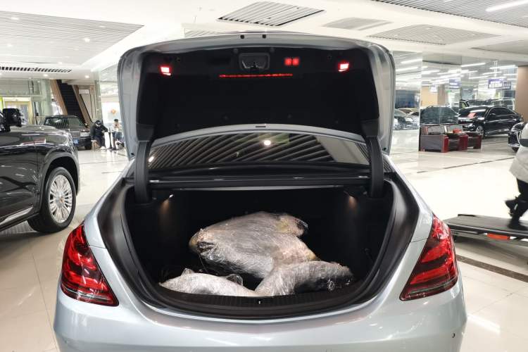 Used Mercedes-Benz S-Class 2014 S 320 L Business Model Trunk