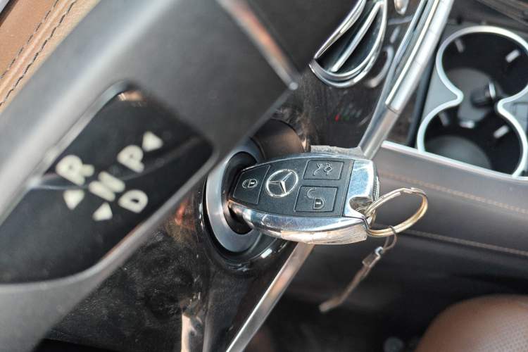 Used Mercedes-Benz S-Class 2014 S 400 L Prestige Edition Vehicle Key