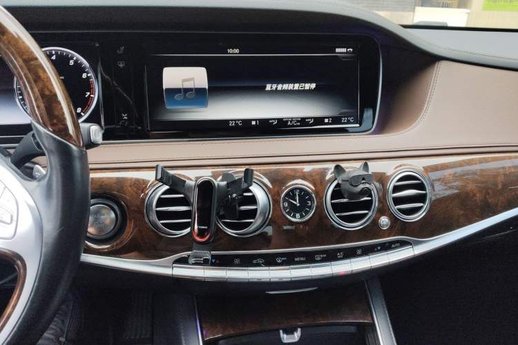 Used Mercedes-Benz S-Class 2014 S 400 L Luxury Model Audio And AC Panel