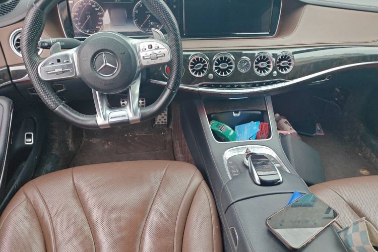 Used Mercedes-Benz S-Class 2014 S 320 L Luxury Model Center Console