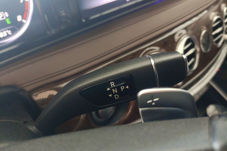 Used Mercedes-Benz S-Class 2014 S 320 L Business Model Gear Lever