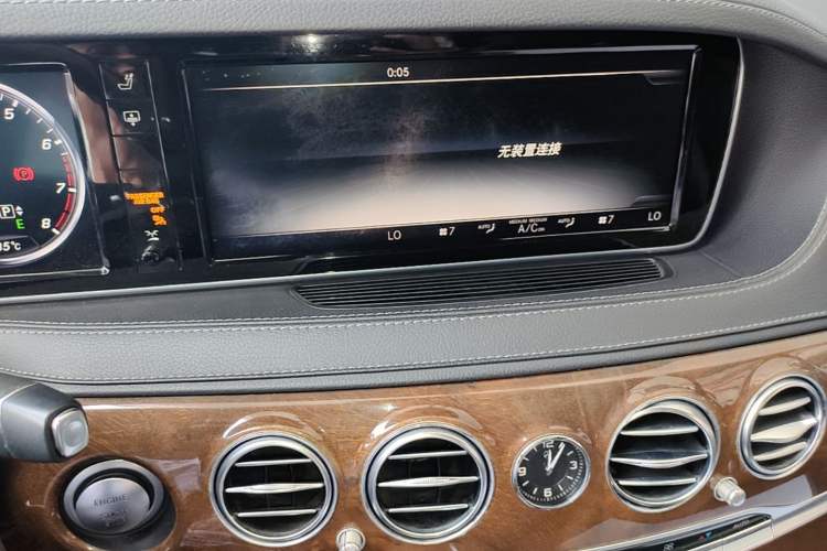 Used Mercedes-Benz S-Class 2015 S 400 L 4MATIC Audio And AC Panel