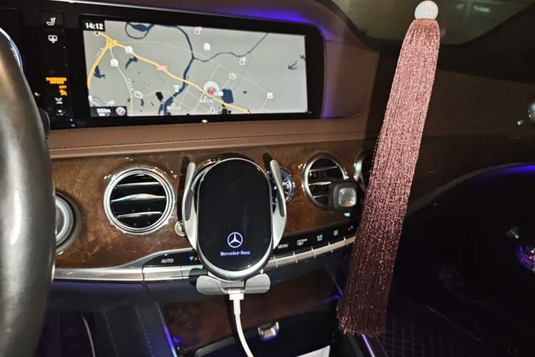 Used Mercedes-Benz S-Class 2015 S 400 L Audio And AC Panel