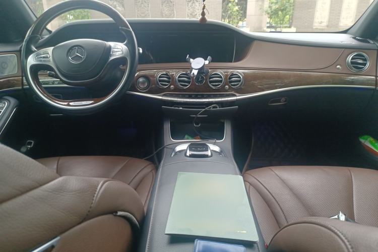Used Mercedes-Benz S-Class 2015 S 400 L 4MATIC Center Console