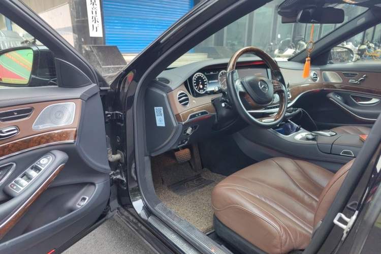 Used Mercedes-Benz S-Class 2015 S 400 L 4MATIC Driver Seat