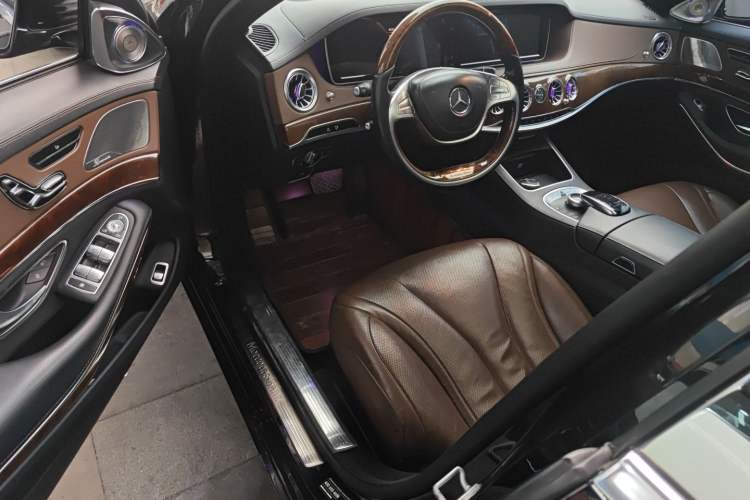 Used Mercedes-Benz S-Class 2015 S 400 L 4MATIC Driver Seat