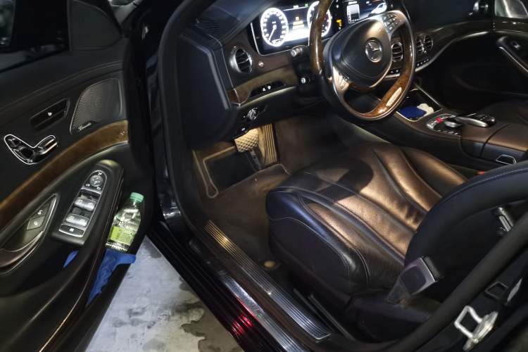 Used Mercedes-Benz S-Class 2015 S 400 L 4MATIC Driver Seat
