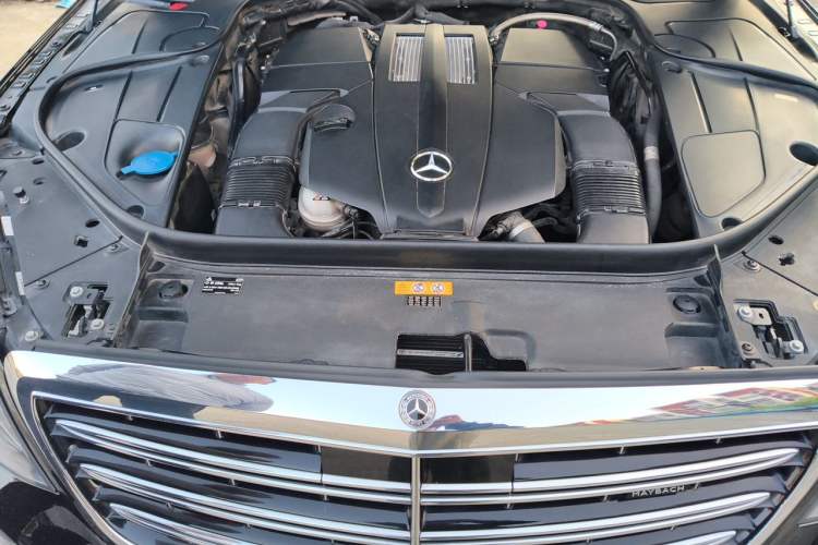 Used Mercedes-Benz S-Class 2015 S 400 L 4MATIC Engine Bay