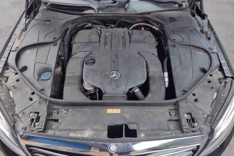 Used Mercedes-Benz S-Class 2015 S 400 L 4MATIC Engine Bay