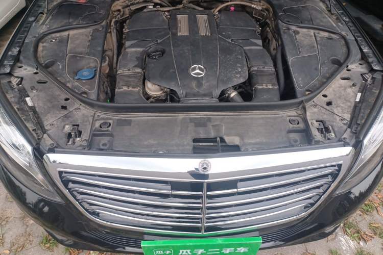Used Mercedes-Benz S-Class 2015 S 400 L 4MATIC Engine Bay