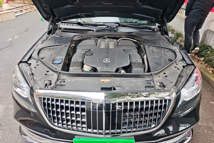 Used Mercedes-Benz S-Class 2015 S 400 L Engine Bay