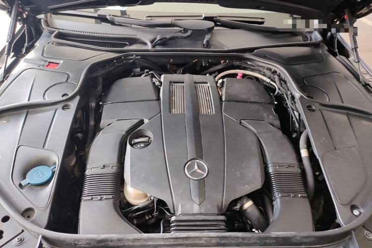 Used Mercedes-Benz S-Class 2015 S 400 L 4MATIC Engine Bay