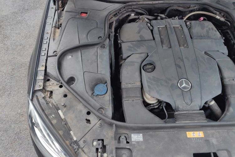 Used Mercedes-Benz S-Class 2015 S 400 L 4MATIC Engine Bay Right