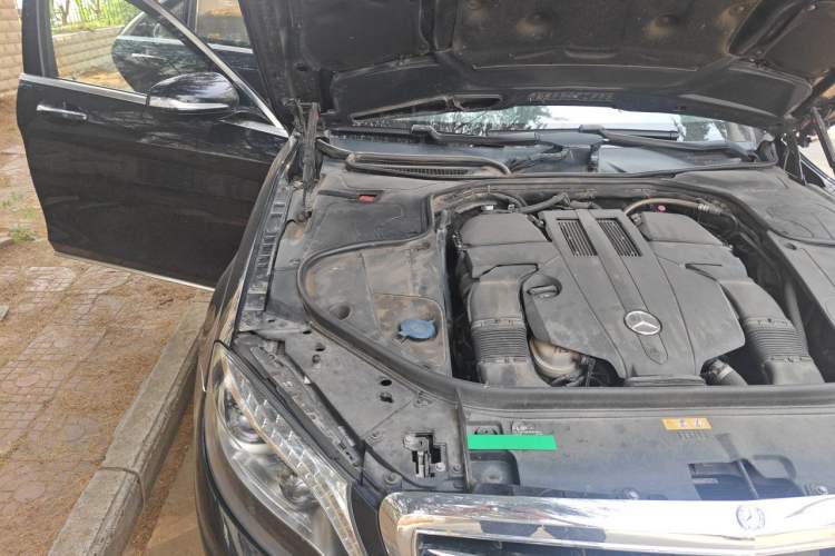Used Mercedes-Benz S-Class 2015 S 400 L 4MATIC Engine Bay Right
