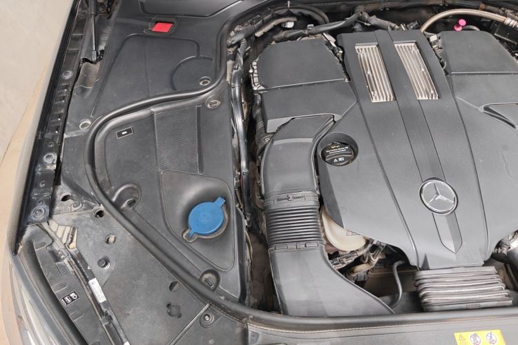 Used Mercedes-Benz S-Class 2015 S 400 L 4MATIC Engine Bay Right