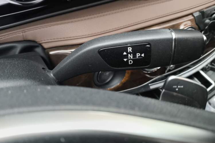 Used Mercedes-Benz S-Class 2015 S 400 L 4MATIC Gear Lever