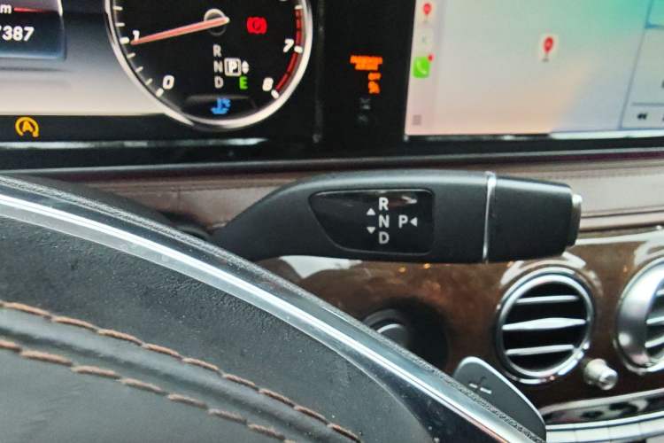 Used Mercedes-Benz S-Class 2015 S 400 L 4MATIC Gear Lever