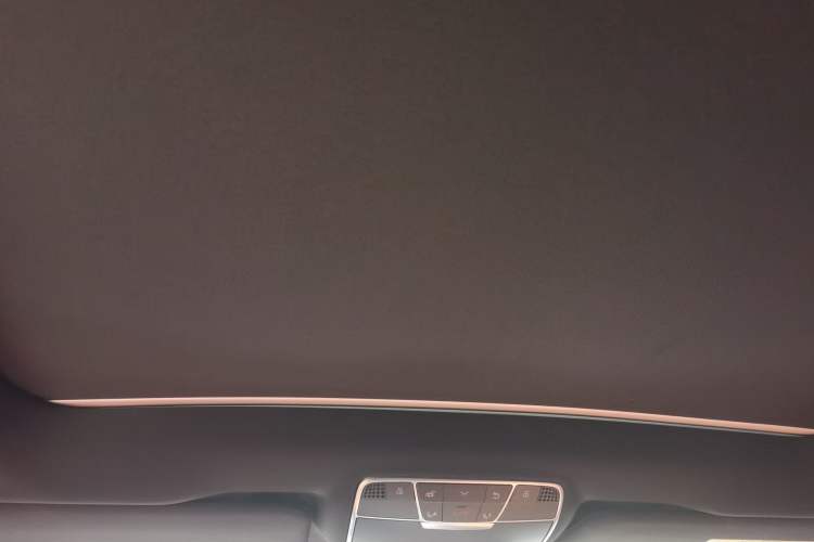 Used Mercedes-Benz S-Class 2015 S 400 L 4MATIC Headliner